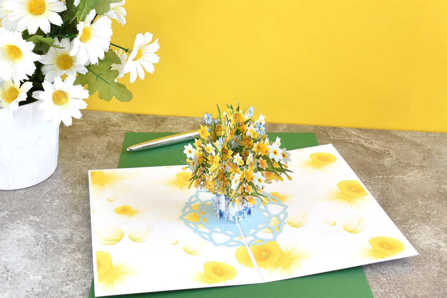 Daffodils Flower Pop Up card